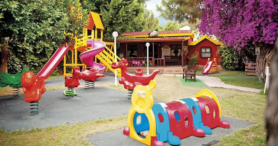 Club-Boran-Mare-Beach-KIDS-PLAYGROUND-2