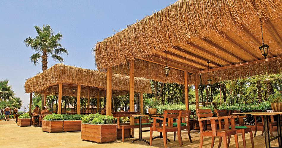 Club-Turtas-POOL-BAR