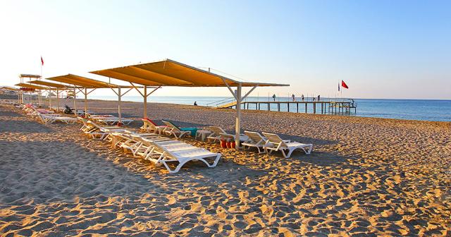 Club-Turtas-BEACH