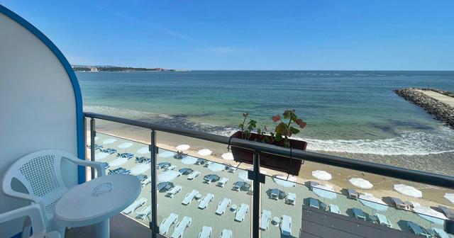 Bijou-DELUXE-SEAVIEW-ROOM-2024-02