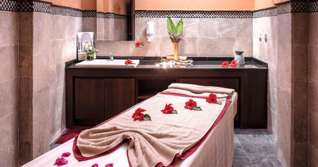 Royal-Kenz-2025-SPA-03