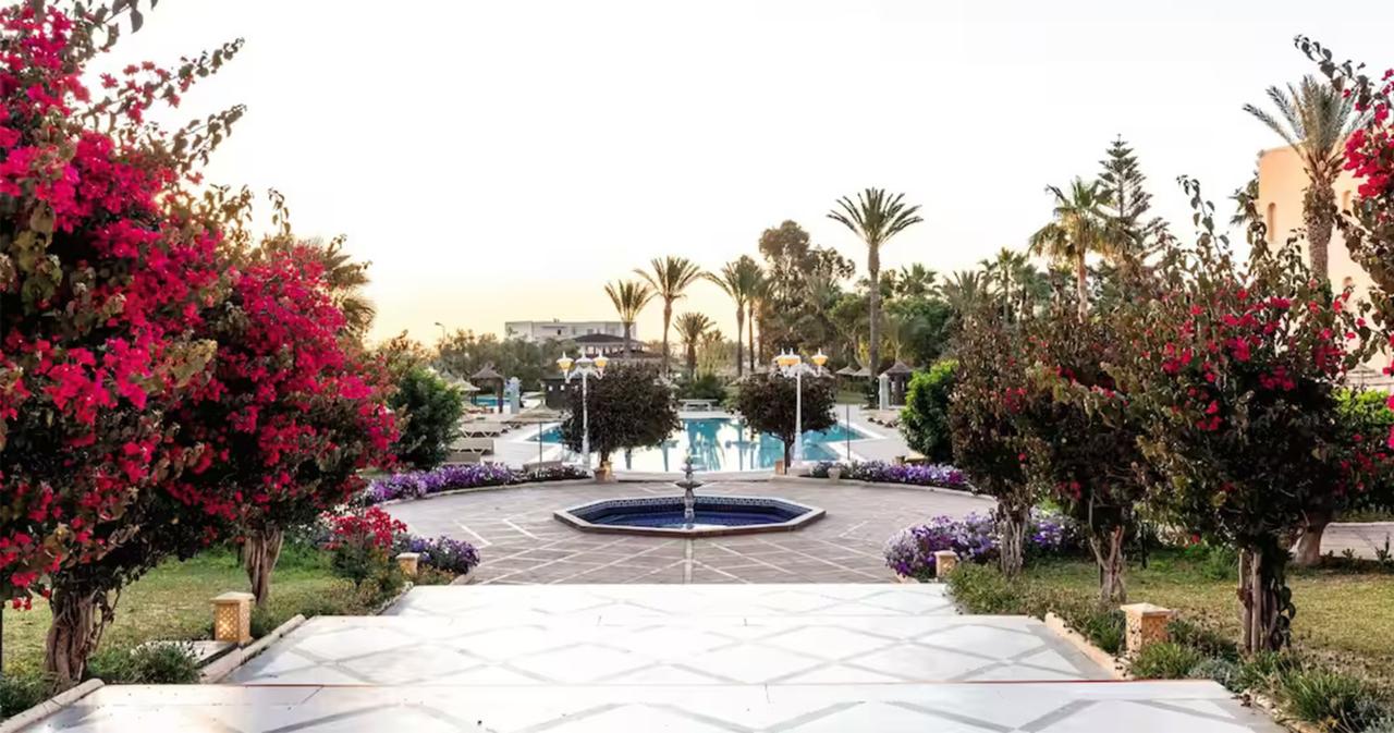 Royal-Kenz-2025-GARDEN-01