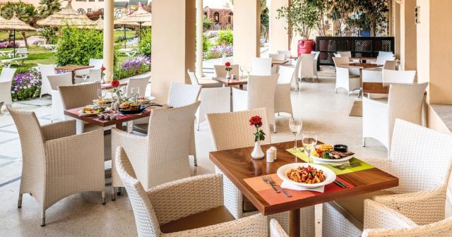Royal-Kenz-2025-RESTAURANT-04