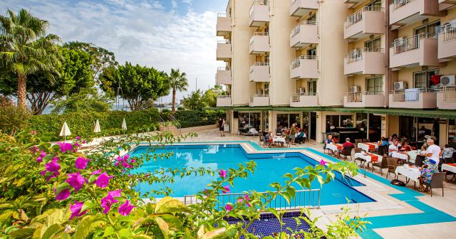 Viking-Nona-Beach-POOL-2025-01