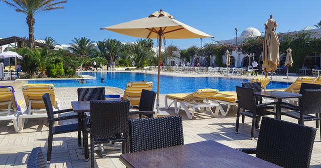 Seabel-Rym-Beach-POOL-BAR