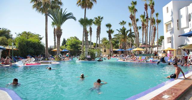 Nesrine-POOL-3