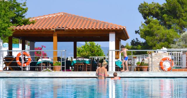 Mykali-POOL-RESTAURANT-2025
