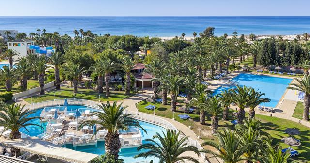 Magic-Hotel-Holiday-Village-Manar-and-Aquapark-POOLS