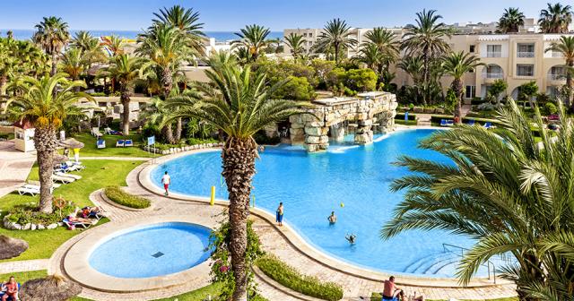 Club-Magic-Life-Africana-Imperial-and-Aquapark-POOLS