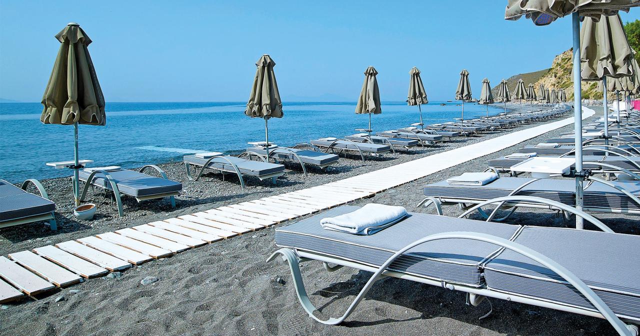 Michelangelo-Resort-Spa-BEACH-01