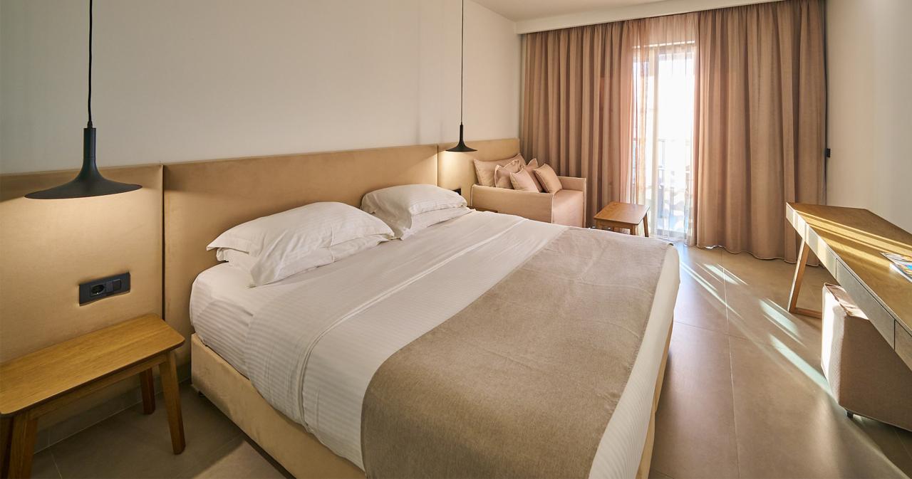 Michelangelo-Resort-Spa-STANDART-ROOM-02