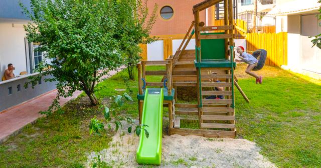 Grecian-Fantasia-Resort-PLAYGROUND