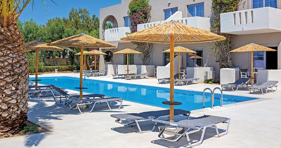 Akti-Beach-Club-TWIN-ROOMS-SHARING-POOL-6