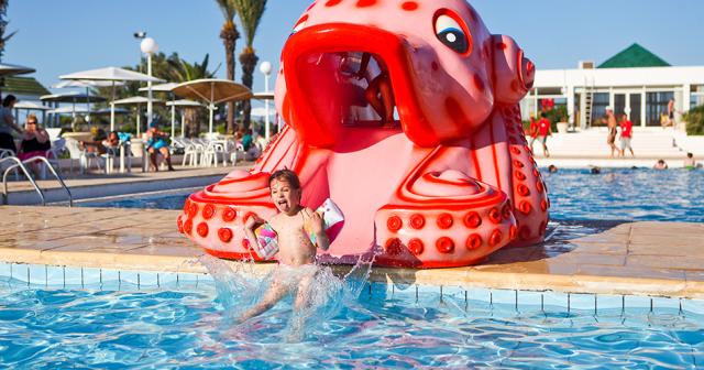 El-Mouradi-Cap-Mahdia-CHILDREN-WATER-SLIDE
