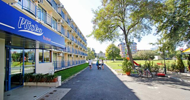 Pliska-ENTRANCE