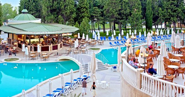 Sol-Nessebar-Palace-POOL2