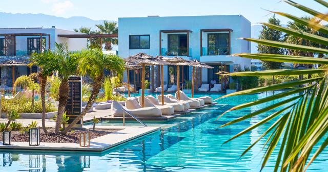 Caravia-Beach-POOL-01-2024