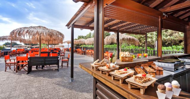 Blue-Lagoon-Village-BEACH-BAR-2025-01