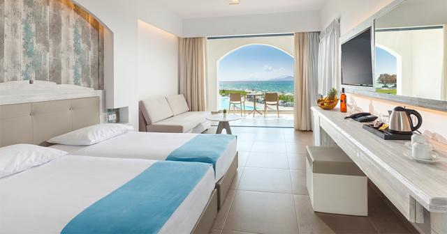Aeolos-Beach-ROOM-PREMIUM-SEA-FRONT