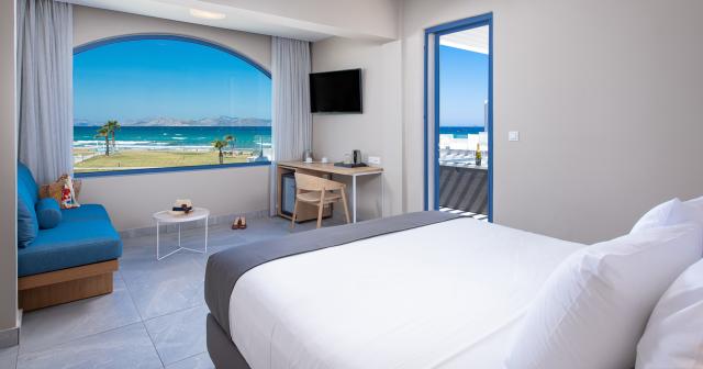 Aeolos-Beach-Hotel-2025-JUNIOR-SUITE-02