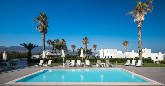 Aeolos-Beach-POOL-2022-02