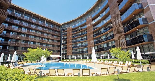 Galeon-Residence-and-Spa-POOL2