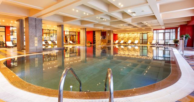 Barcelo-Royal-Beach-INDOOR-POOL-2021