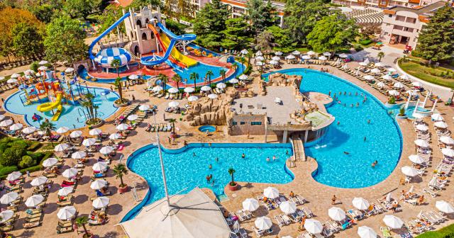 Dit-Evrika-Beach-Club-AQUAPARK-2025-01