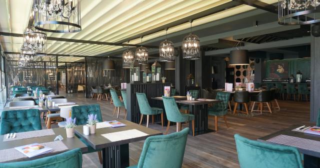 Dit-Evrika-Beach-Club-ASIAN-AL-A-CARTE-RESTAURANT-2025