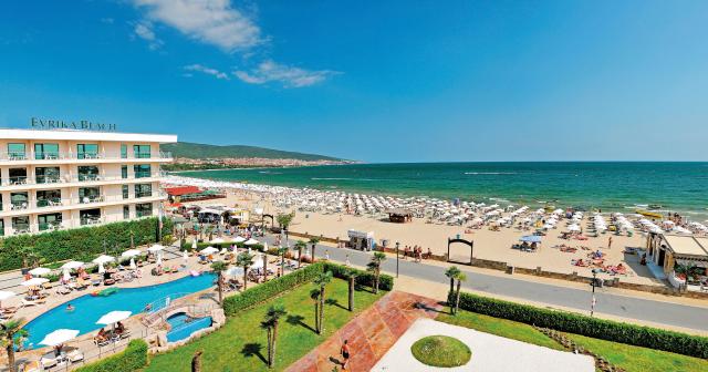 Dit-Evrika-Beach-Club-BEACH-2025