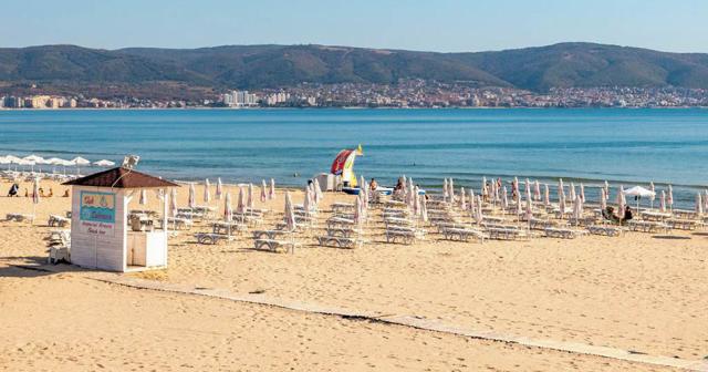 Imperial-Resort-BEACH-02