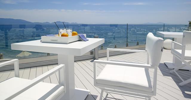 Dimitra-Beach-Hotel-and-Suites-A-LA-CARTE-RESTAURANT-BAR-2020
