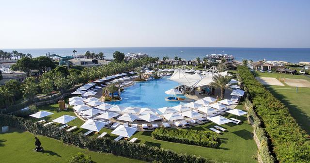 Regnum-Carya-Golf-and-Spa-Resort-ADULT-POOL-2021-01
