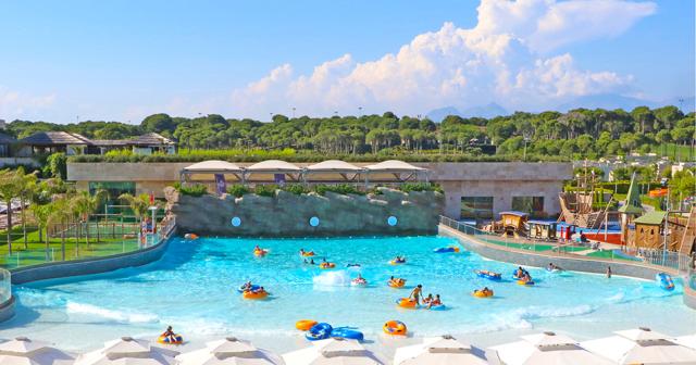 Regnum-Carya-Golf-and-Spa-Resort-WAVE-POOL-2021-02