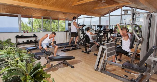 Sunny-Hill-Alya-FITNESS