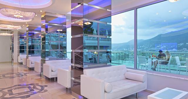 Sunny-Hill-Alya-LOBBY