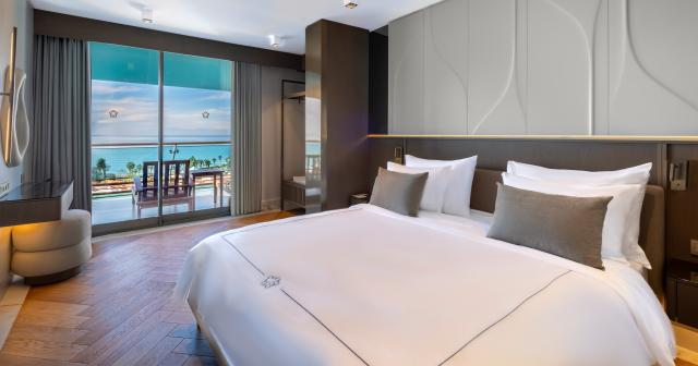 Side-Star-Elegance-2025-ROOM-SUITE-01