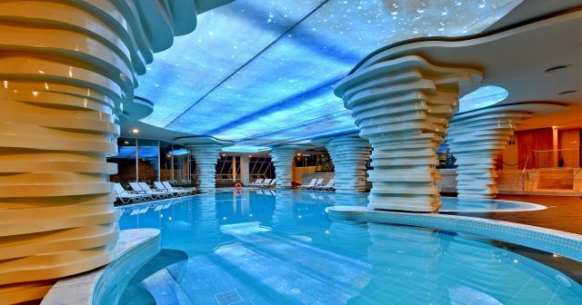 Star-Side-Elegance-INDOOR-POOL-02