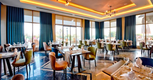 Star-Side-Elegance-RESTAURANT-02