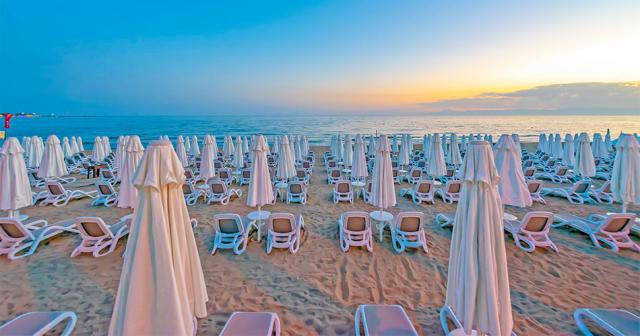Sandy-Beach-2023-BEACH