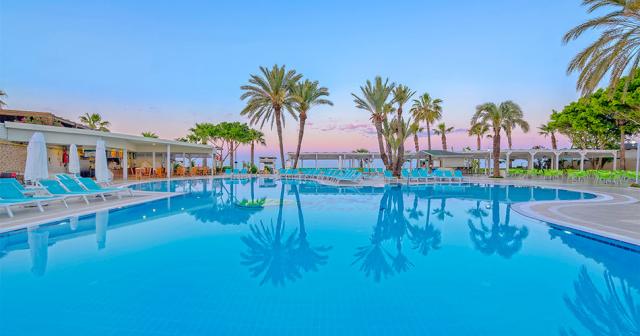Sandy-Beach-2023-POOL-01