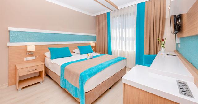 Sandy-Beach-2023-ROOM-01