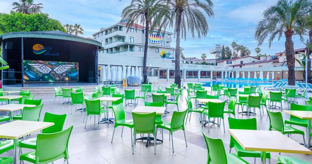 Sandy-Beach-2023-THEATRE
