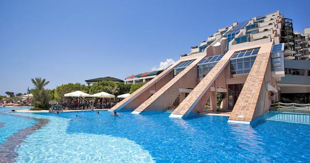 Limak-Limra-Hotel-and-Resort-POOL-2