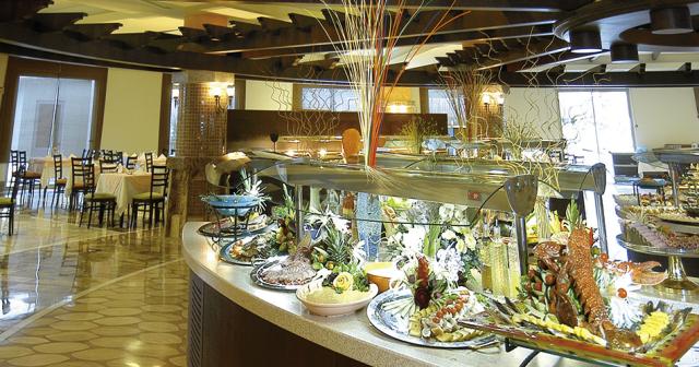 Royal-Wings-BUFFET