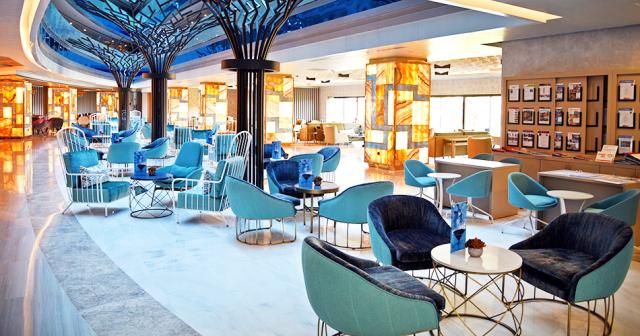 Royal-Wings-LOBBY-2