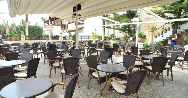 Jo-an-Beach-TERRACE-2021