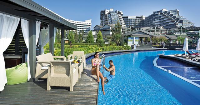 Limak-Lara-De-Luxe-Hotel-and-Resort-POOL