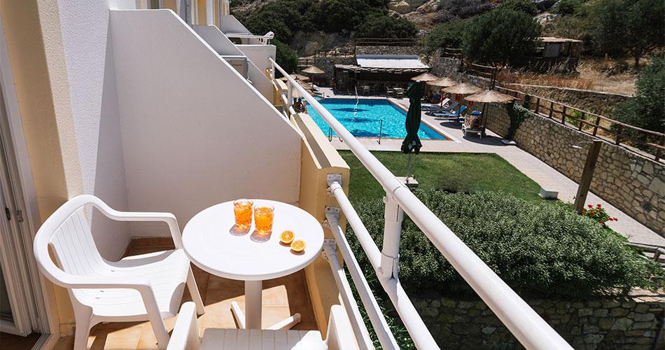 Zafiria-2023-BALCONY-02