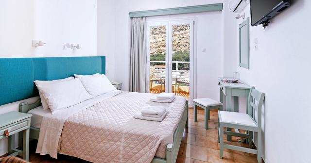 Zafiria-ROOM-03